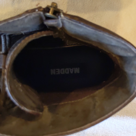 Madden lace up boots - Picture 7 of 7